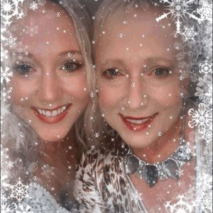 Meet your Posher, Deborah